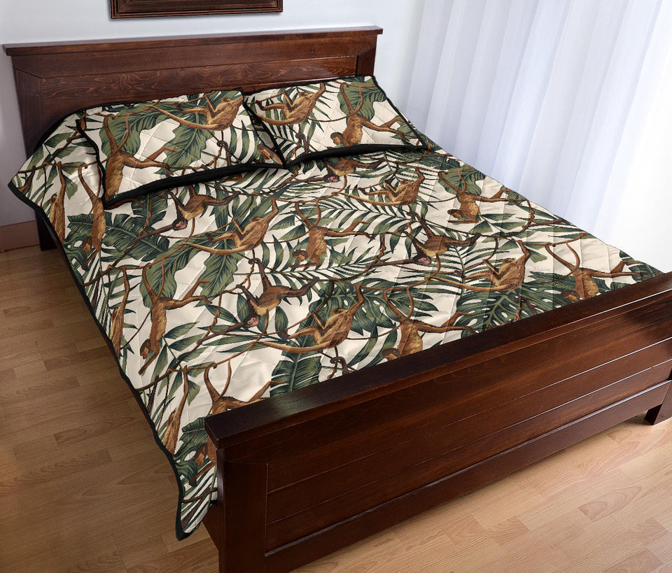 Monkey tropical leaves background Quilt Bed Set