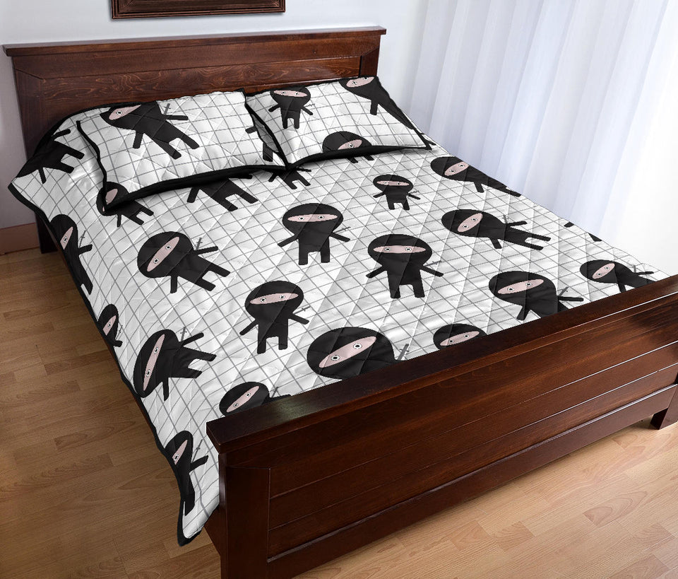 Ninja pattern plaid background Quilt Bed Set