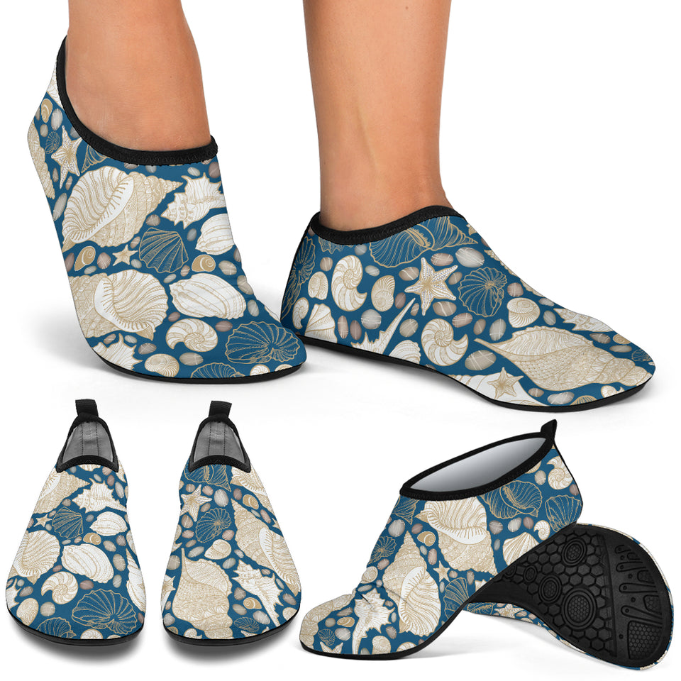 Shell Polynesian Tribal Design Pattern Aqua Shoes