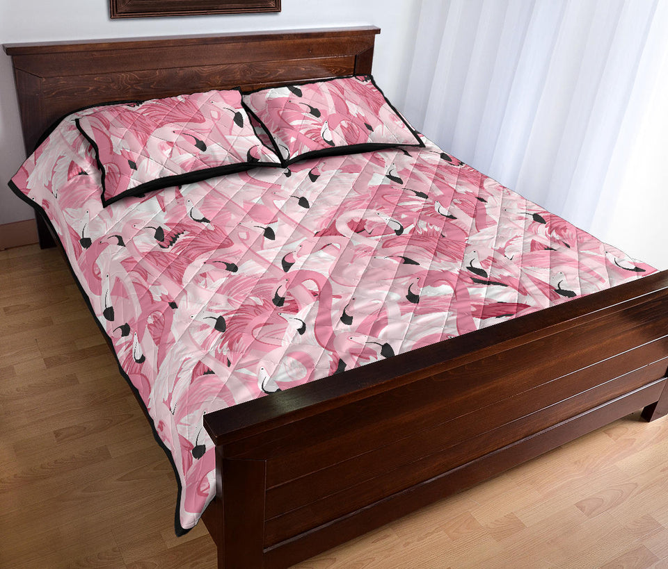 Pink flamingos pattern background Quilt Bed Set