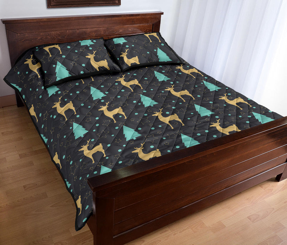 Deers star tree pattern Quilt Bed Set
