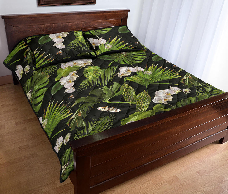 White orchid flower tropical leaves pattern blackground Quilt Bed Set