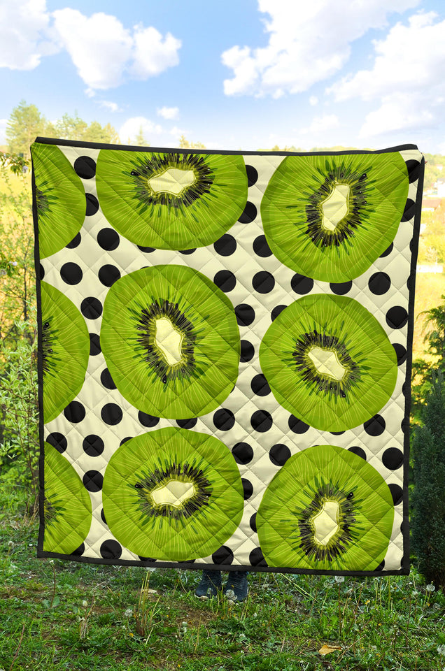 Kiwi Black Dot Background Premium Quilt
