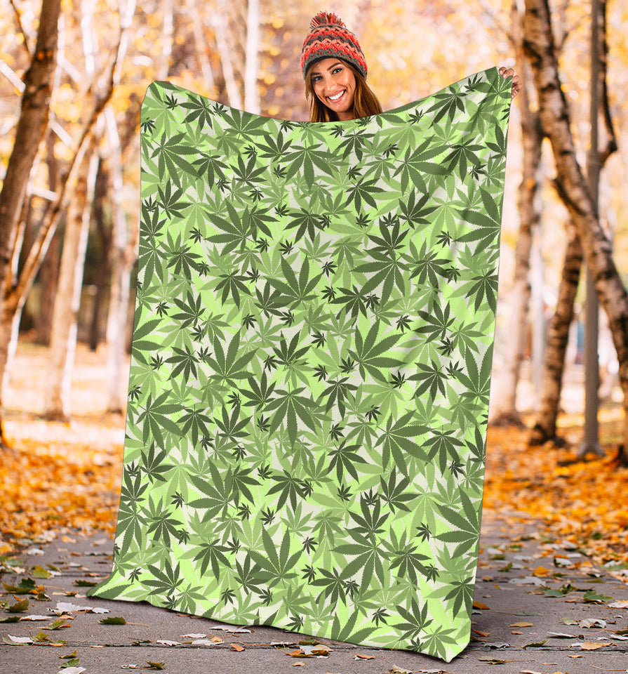 Canabis Marijuana Weed Pattern Print Design 01 Premium Blanket