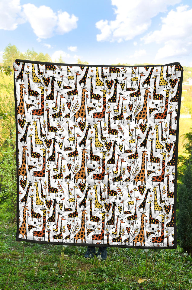 Giraffe Pattern Print Design 05 Premium Quilt