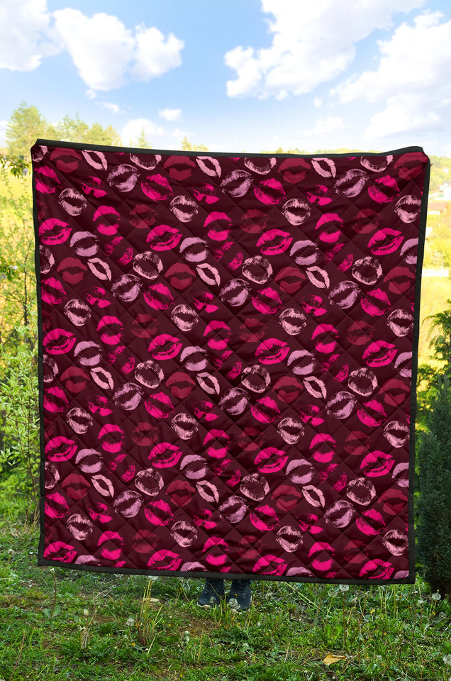 Lips Pattern Print Design 03 Premium Quilt