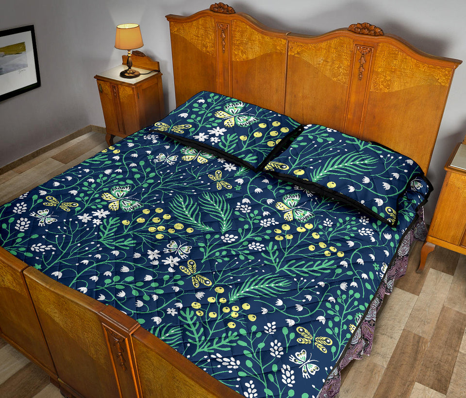 butterfly leaves pattern Quilt Bed Set