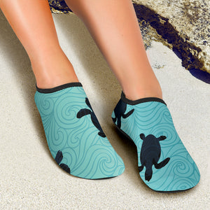 Sea Turtle With Blue Ocean Backgroud Aqua Shoes