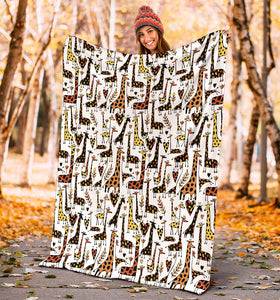 Giraffe Pattern Print Design 05 Premium Blanket