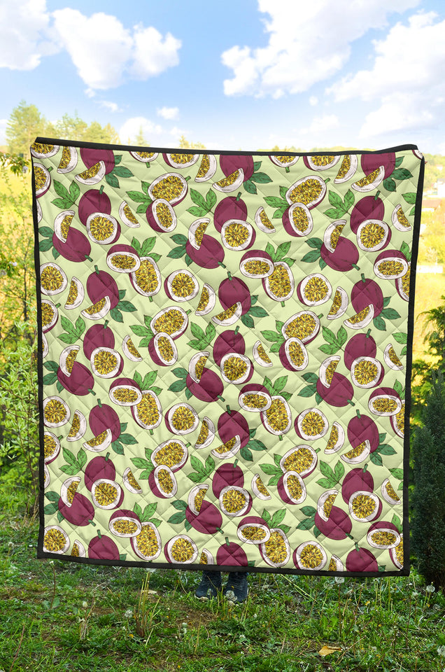 Passion Fruit Pattern Premium Quilt