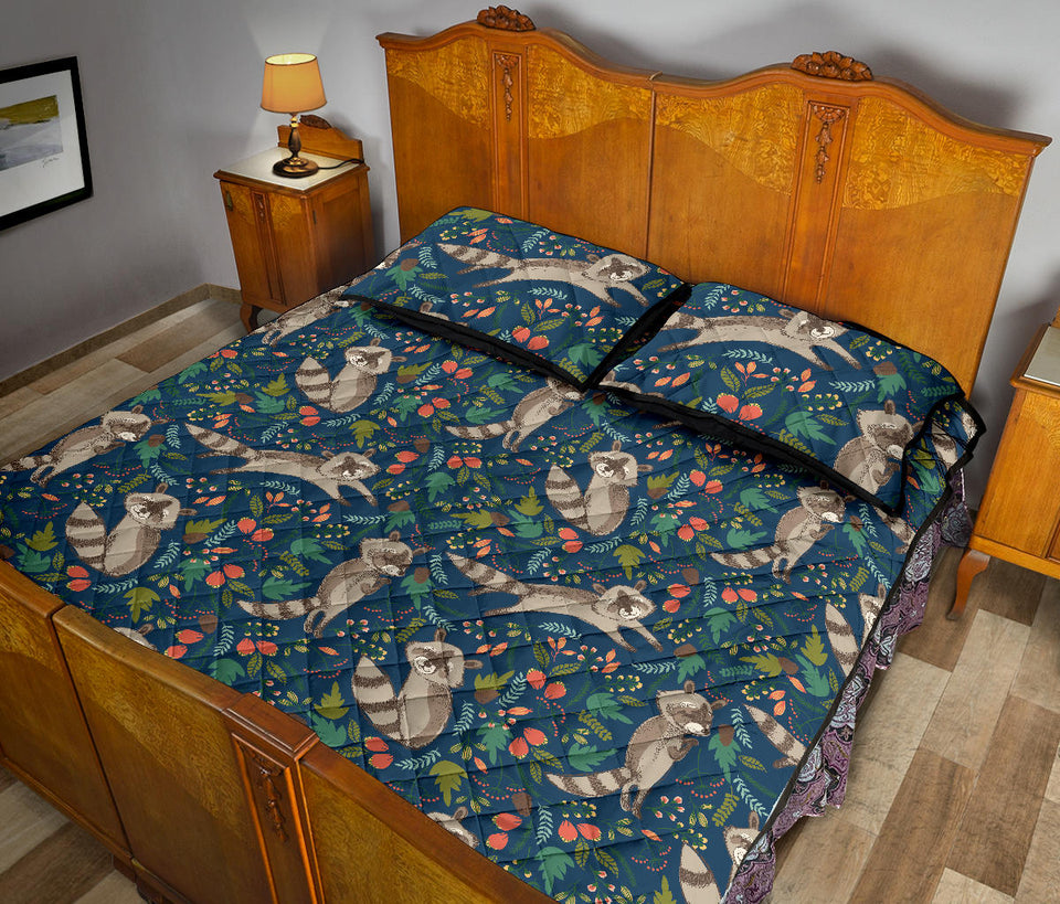 Raccoon tropical leaves pattern Quilt Bed Set