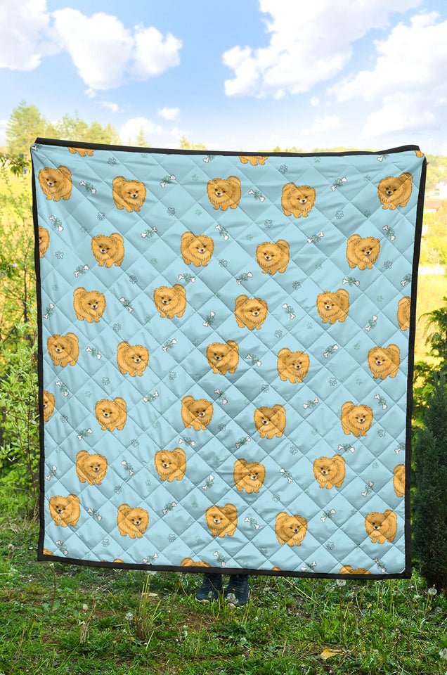 Brown Cute Pomeranian Blue Blackground Premium Quilt