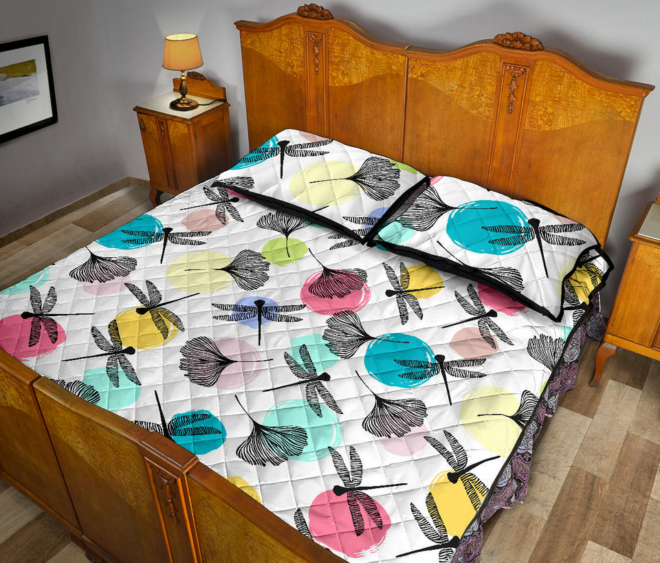 Dragonflies ginkgo leaves pattern Quilt Bed Set