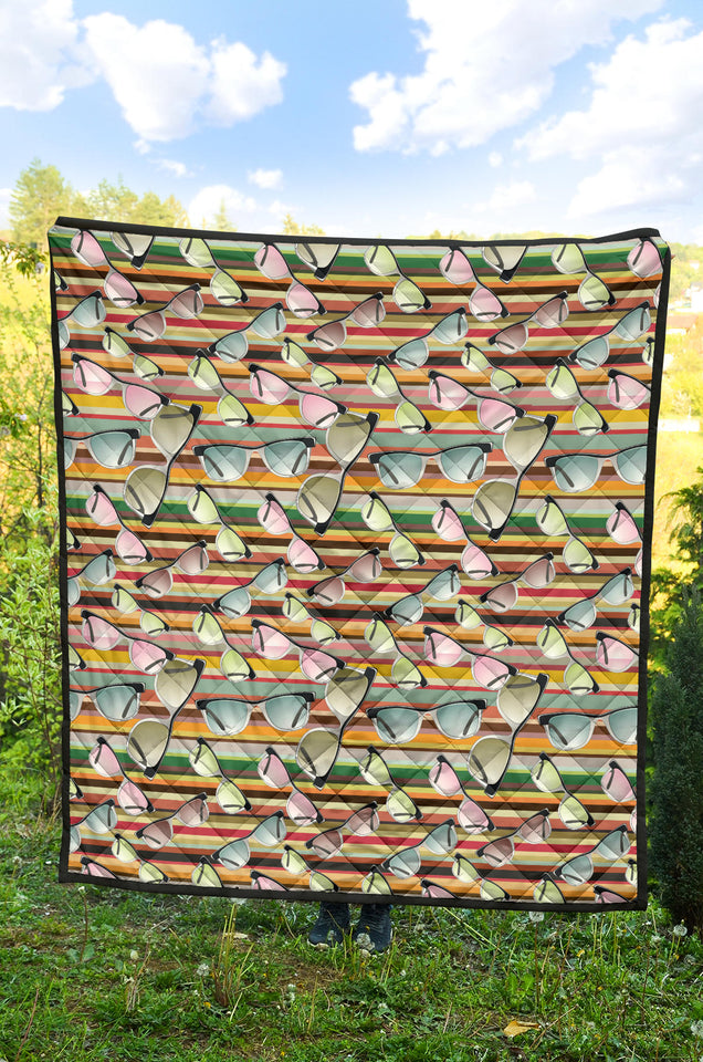 Sun Glasses Pattern Print Design 02 Premium Quilt