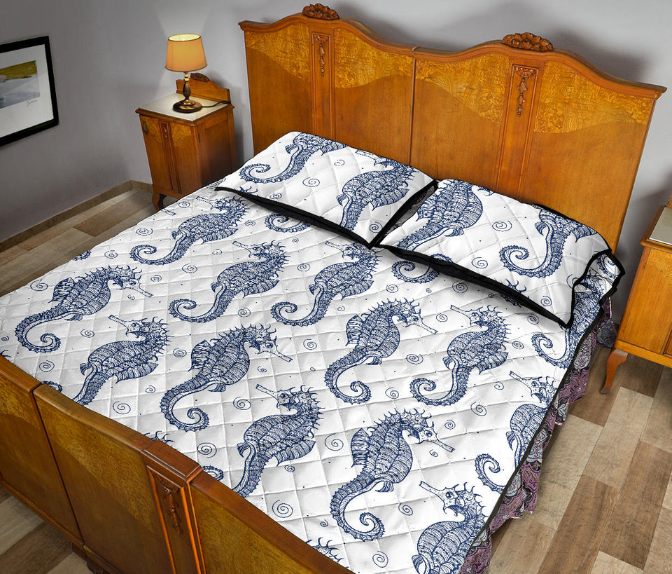 Seahorse pattern background Quilt Bed Set