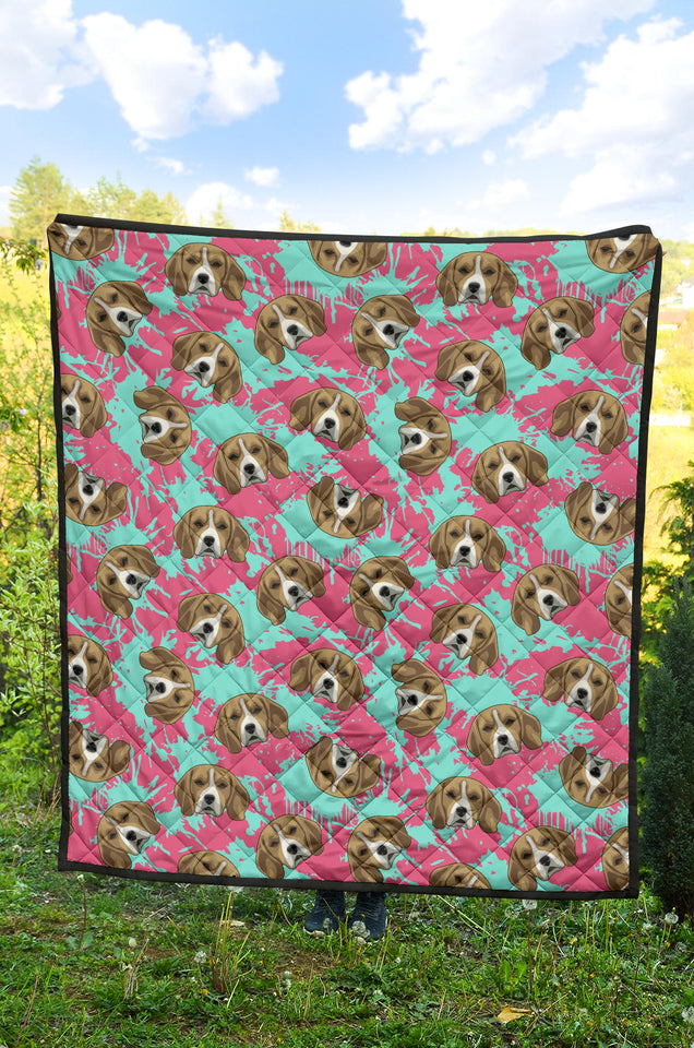 Beagle Muzzles Turquoise Paint Splashes Pink Pattern Premium Quilt