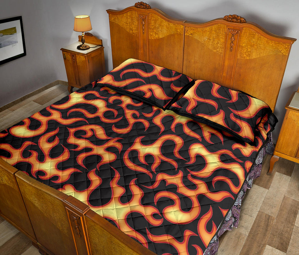 Fire flame dark pattern Quilt Bed Set
