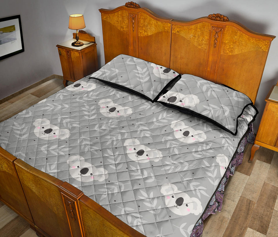 Cute koala leaves pattern Quilt Bed Set