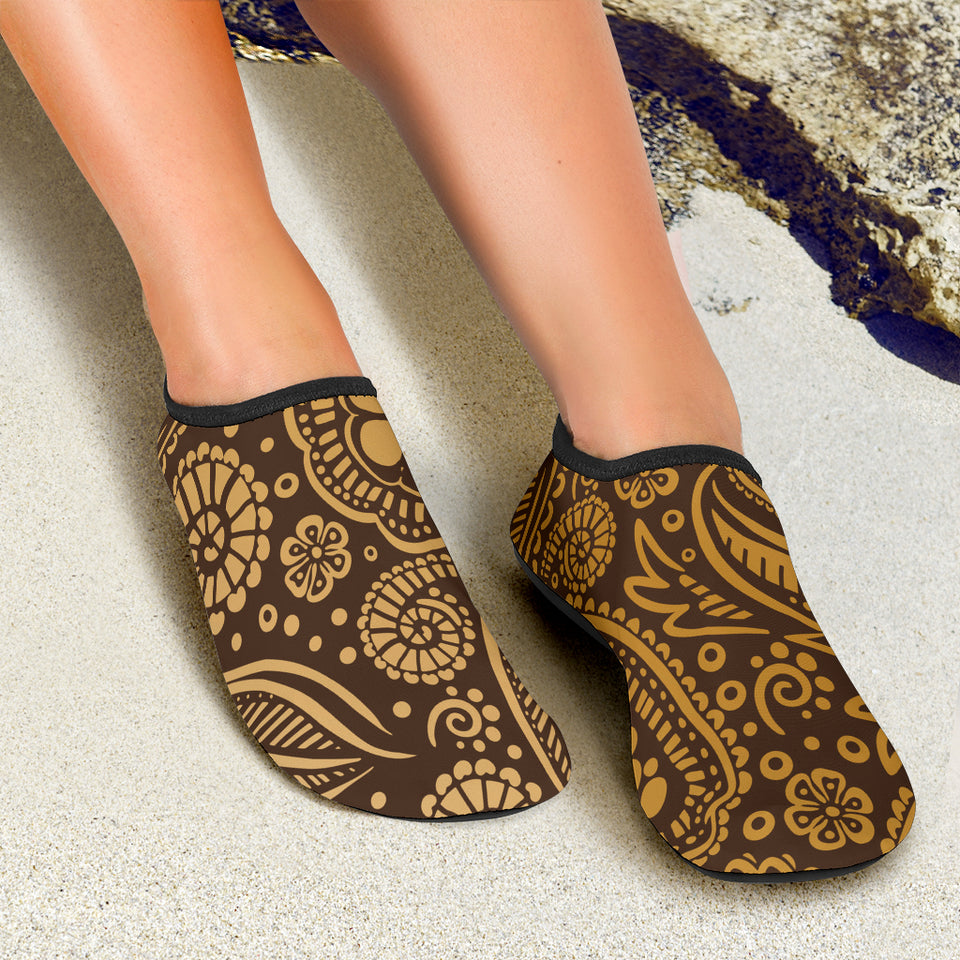 Cocoa Beans Tribal Polynesian Pattern Background Aqua Shoes