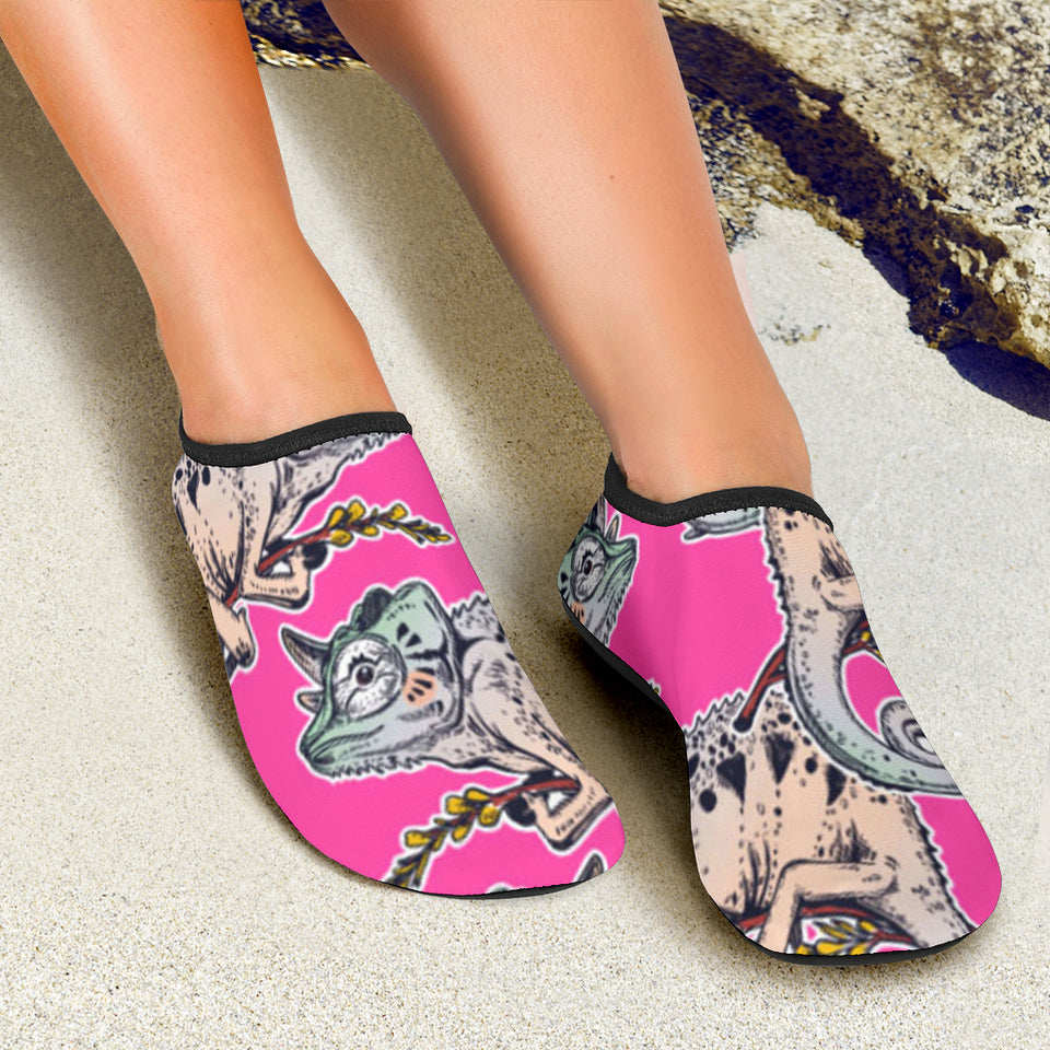 Chameleon Lizard Pattern Pink Background Aqua Shoes