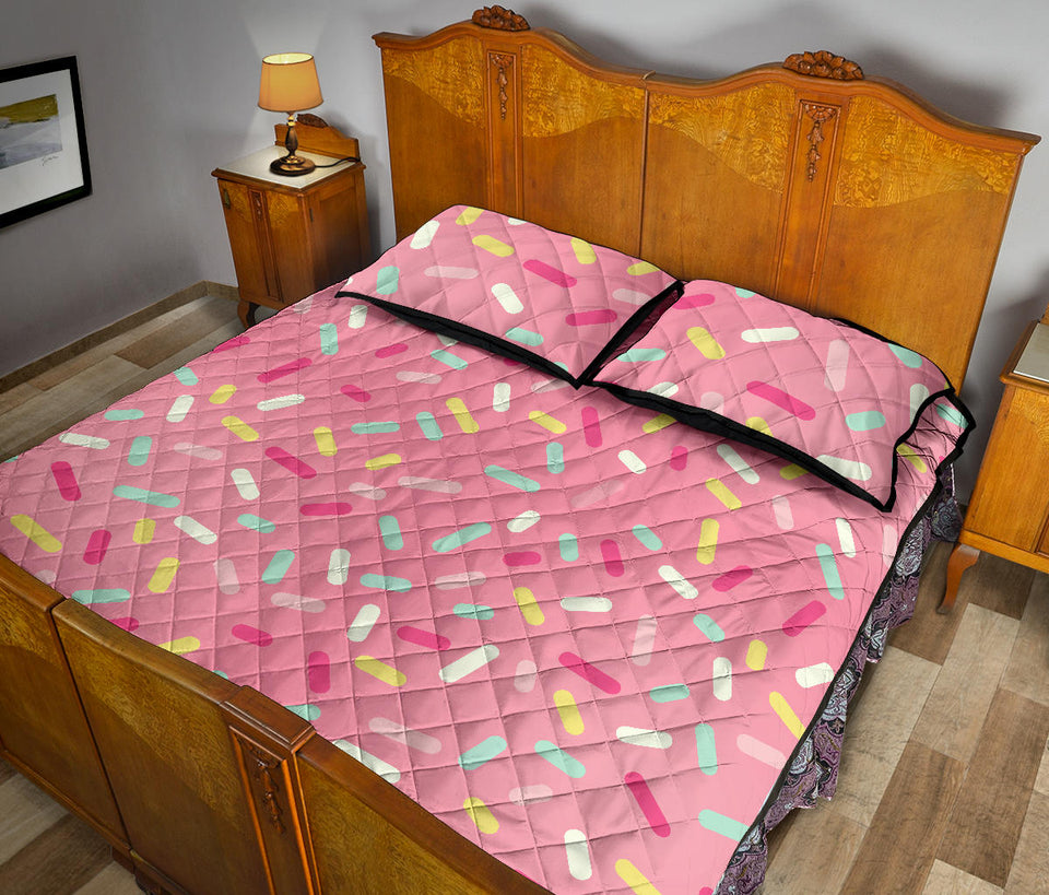 Pink donut glaze candy pattern Quilt Bed Set