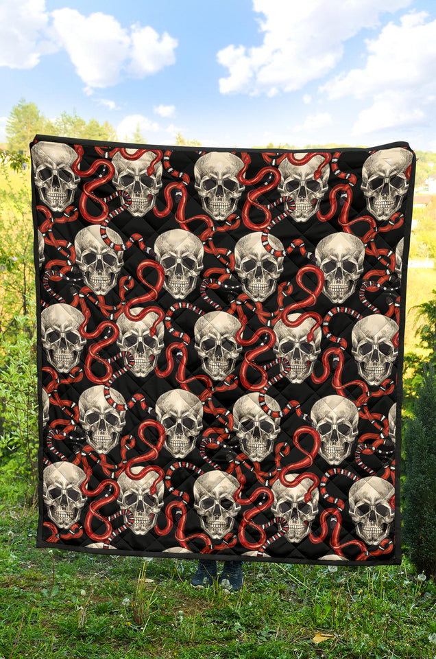 Red Snake Skull Pattern Premium Quilt