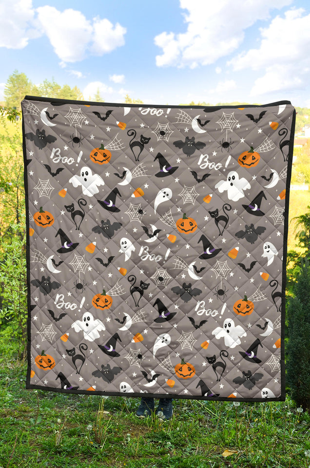 Halloween Design Pattern Premium Quilt