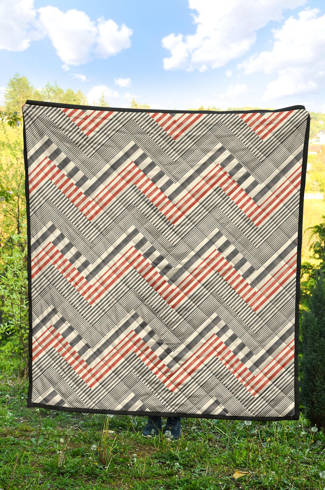 Zigzag Chevron Striped Pattern Premium Quilt