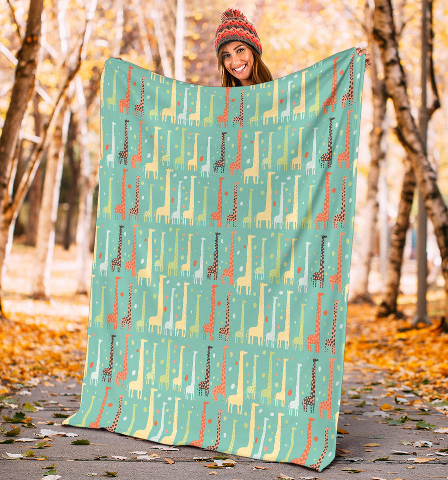 Giraffe Pattern Print Design 01 Premium Blanket