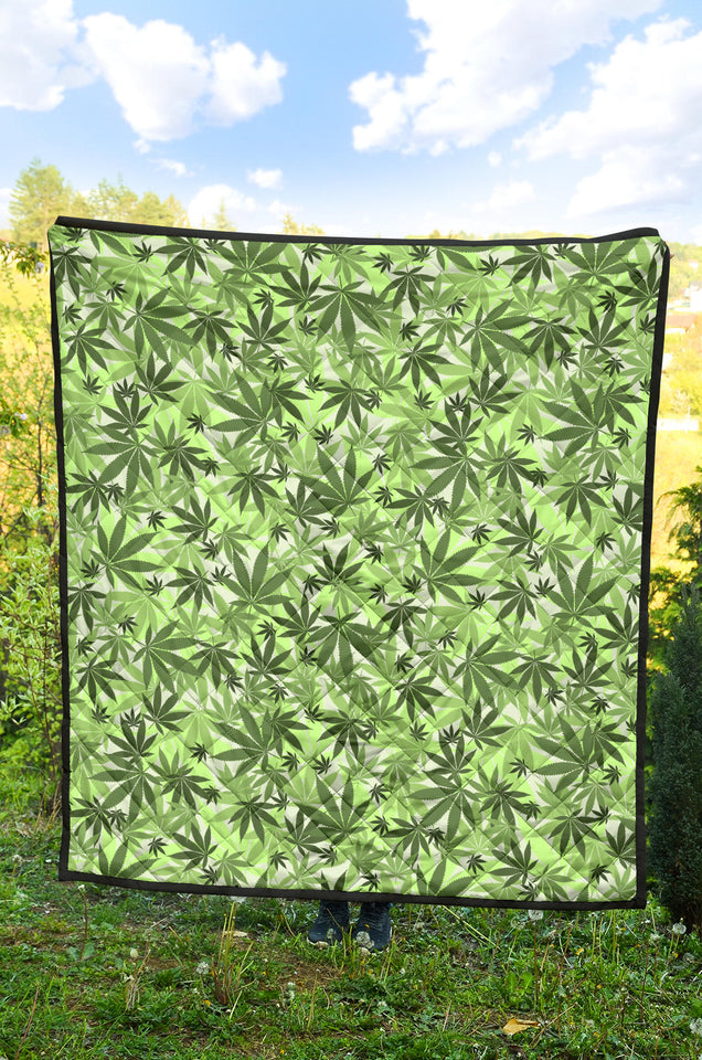 Canabis Marijuana Weed Pattern Print Design 01 Premium Quilt
