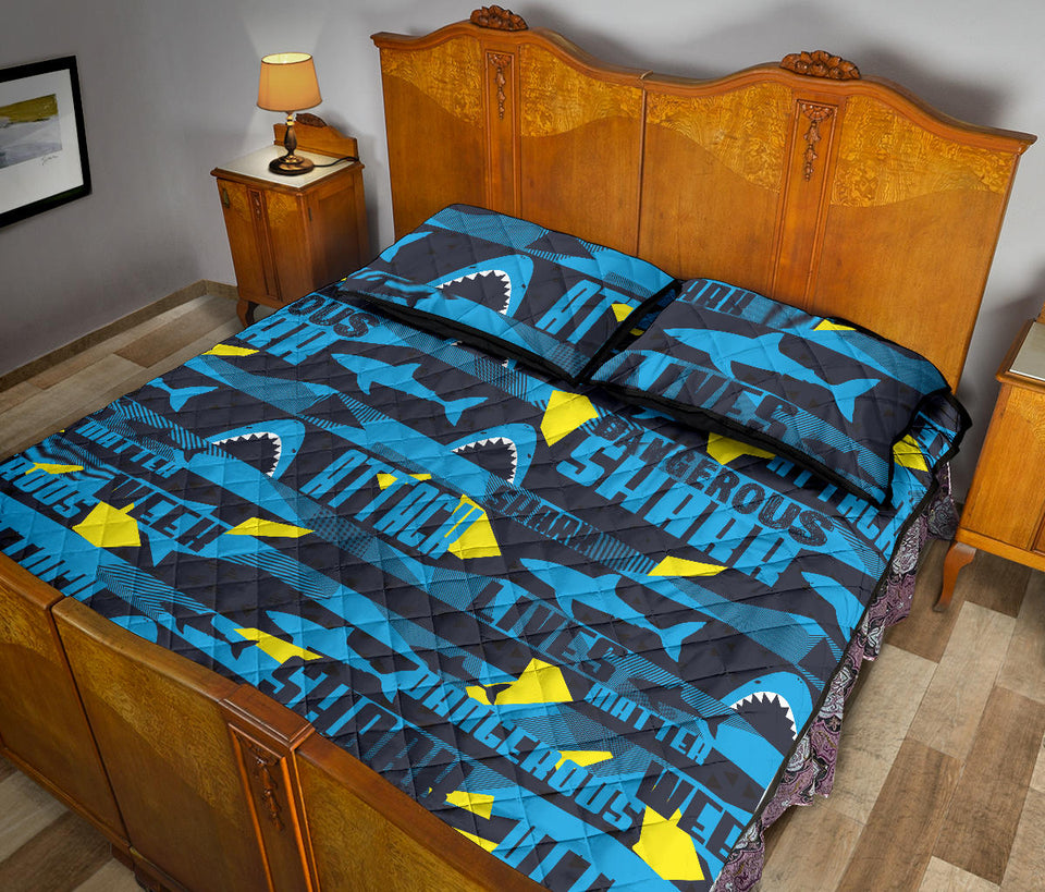 Shark dangerous Quilt Bed Set