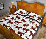 Horses running pattern background Quilt Bed Set