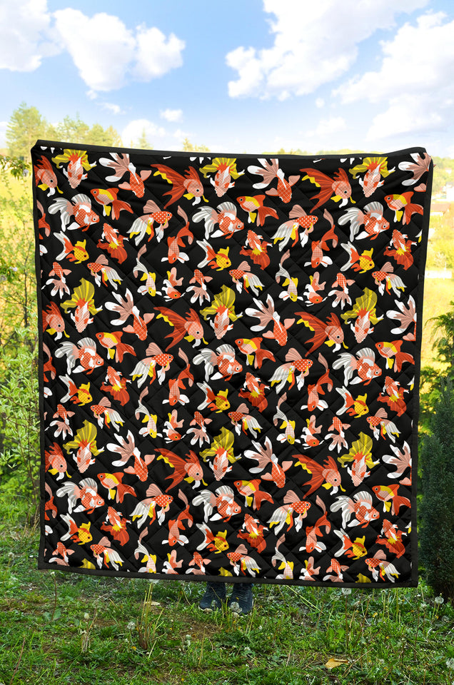 Goldfish Pattern Print Design 03 Premium Quilt