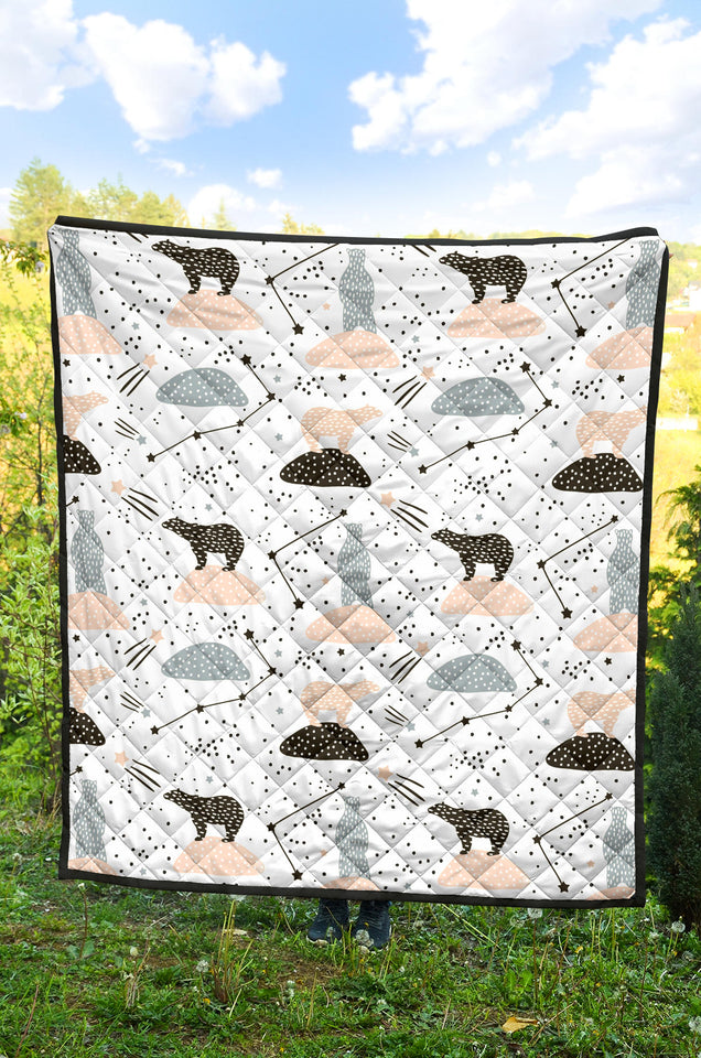 Polar Bears Star Poka Dot Pattern Premium Quilt
