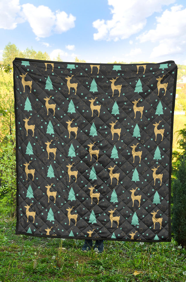 Deers Star Tree Pattern Premium Quilt