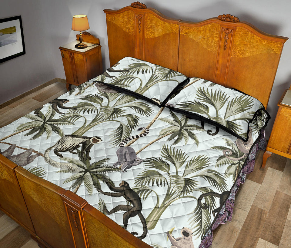 Monkey sloth lemur palm trees pattern Quilt Bed Set