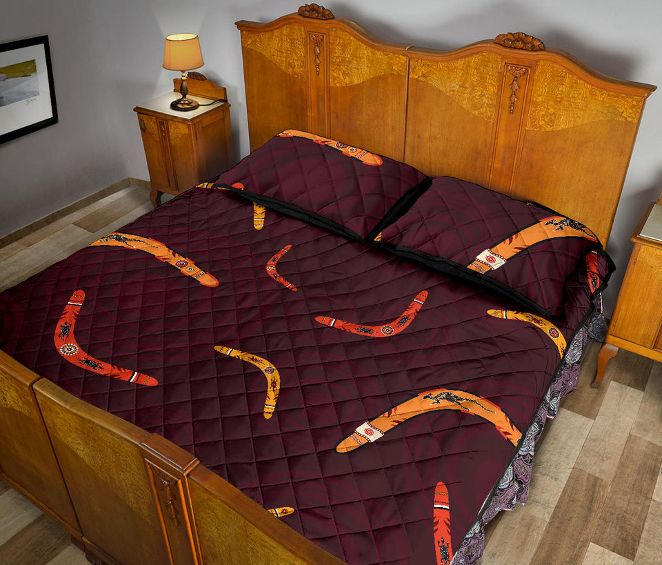 Boomerang Australian aboriginal ornament circle black background Quilt Bed Set
