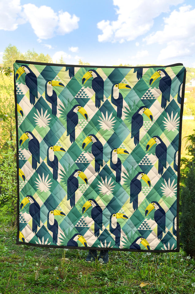 Toucan Tropical Leaves Design Pattern  Premium Quilt
