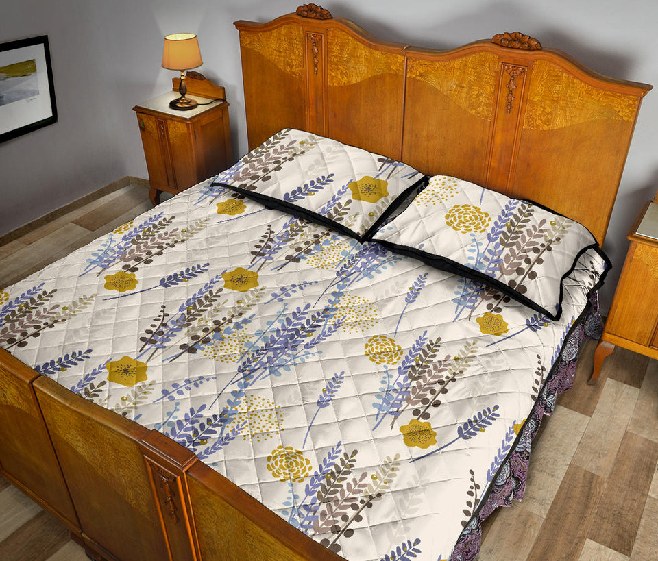 Lavender modern pattern blackground Quilt Bed Set