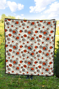 Ladybug Pattern Print Design 05 Premium Quilt