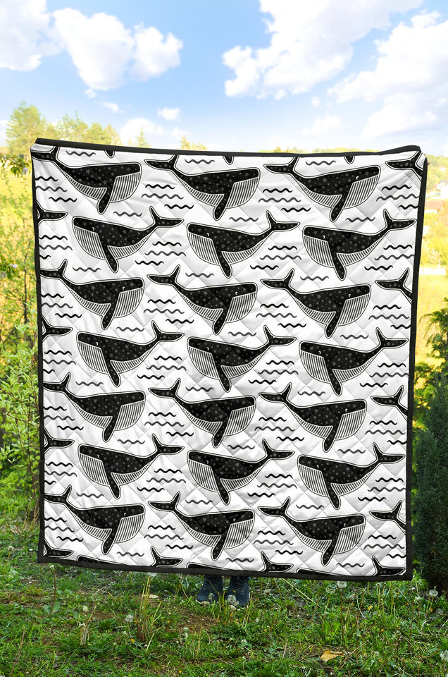 Black Whale Pattern Premium Quilt