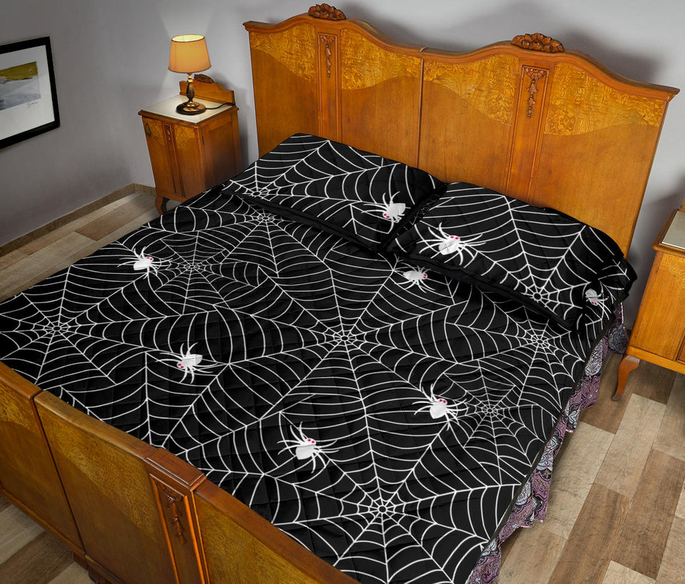 Spider web design pattern Black background white cobweb Quilt Bed Set