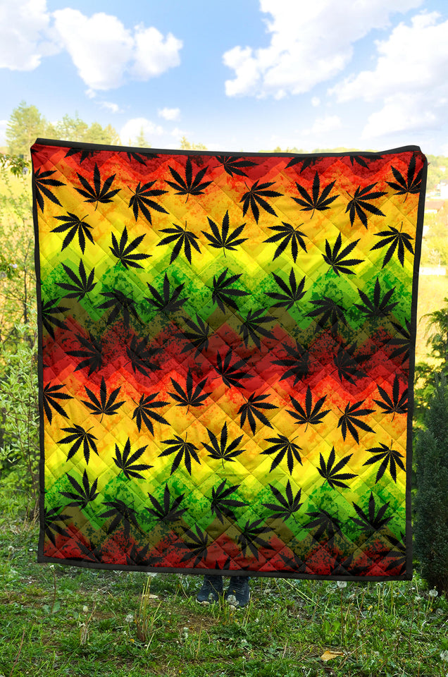 Canabis Marijuana Weed Pattern Print Design 03 Premium Quilt