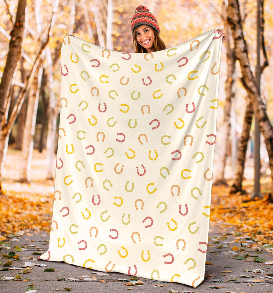 Horseshoes Pattern Print Design 02 Premium Blanket