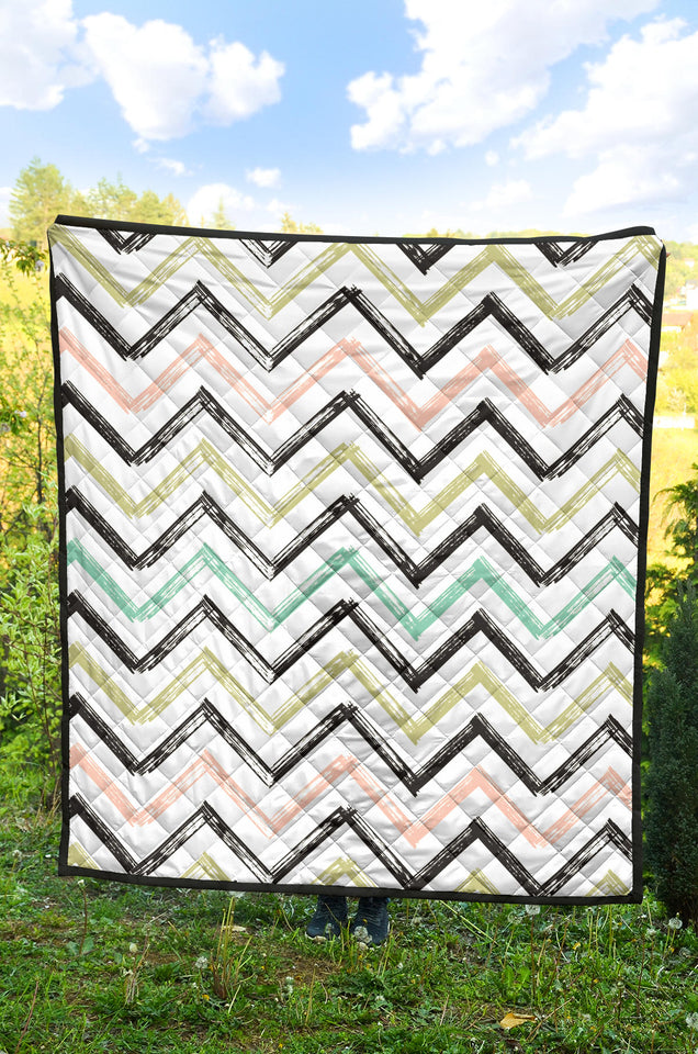 Zigzag  Chevron Paint Pattern Premium Quilt
