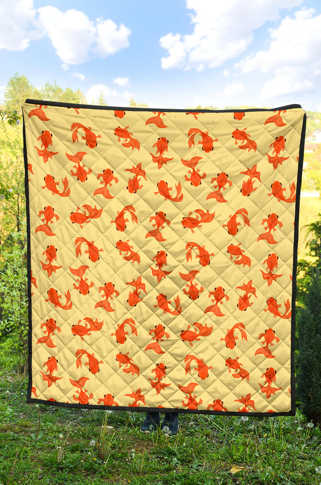 Goldfish Pattern Print Design 02 Premium Quilt