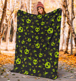 Alien Pattern Print Design 02 Premium Blanket