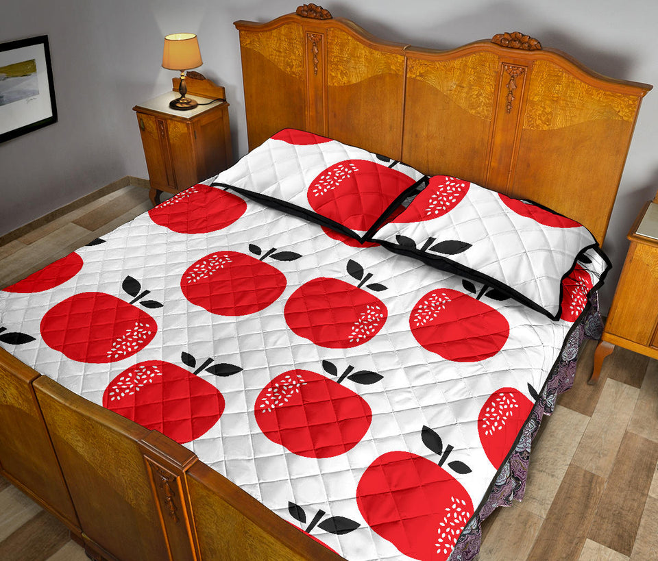 red apples white background Quilt Bed Set