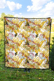 Cool Bee Honeycomb Leaves Pattern Premium Quilt