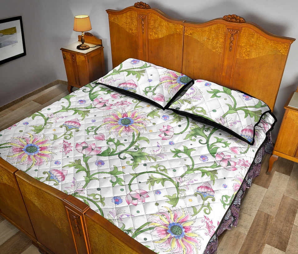 Beautiful pink lotus waterlily leaves pattern Quilt Bed Set
